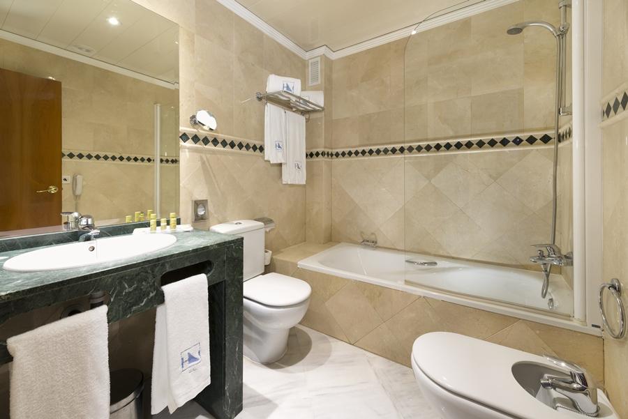 Exe Ciudad De Cordoba Hotel Eksteriør billede