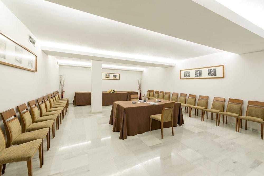 Exe Ciudad De Cordoba Hotel Eksteriør billede