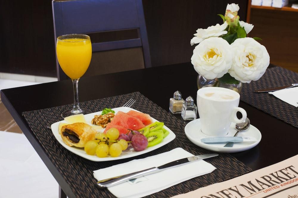 Exe Ciudad De Cordoba Hotel Eksteriør billede