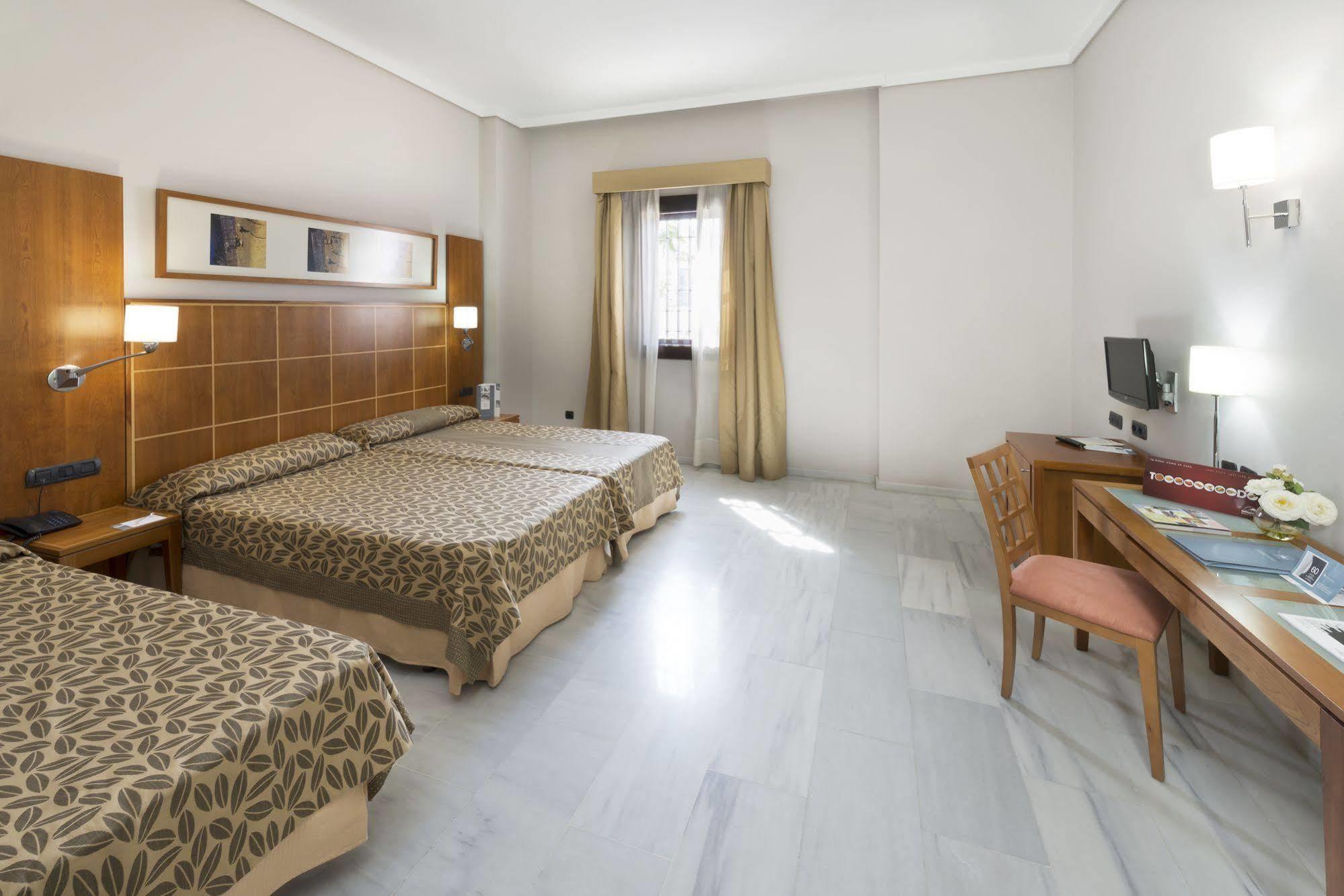 Exe Ciudad De Cordoba Hotel Eksteriør billede