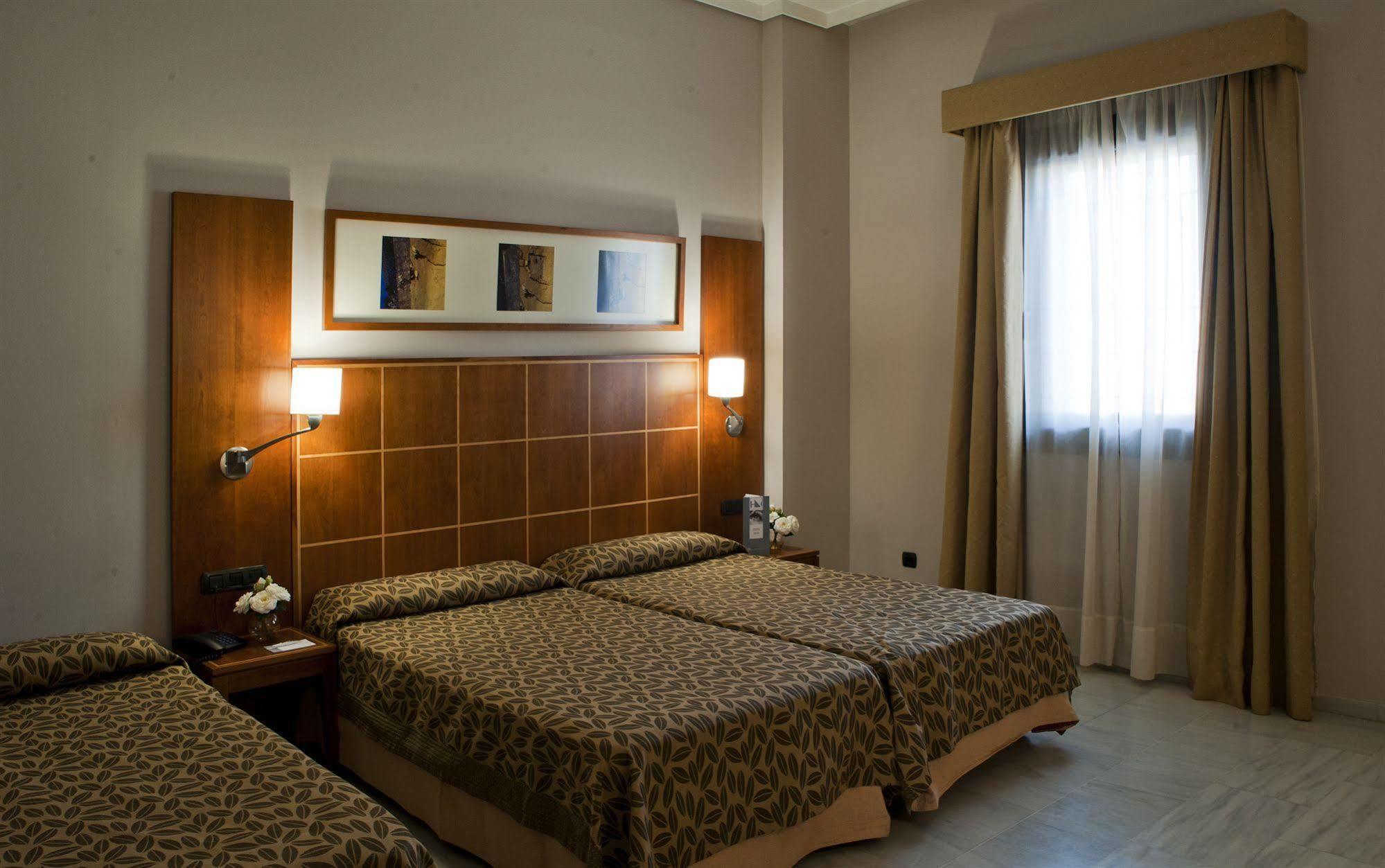 Exe Ciudad De Cordoba Hotel Værelse billede